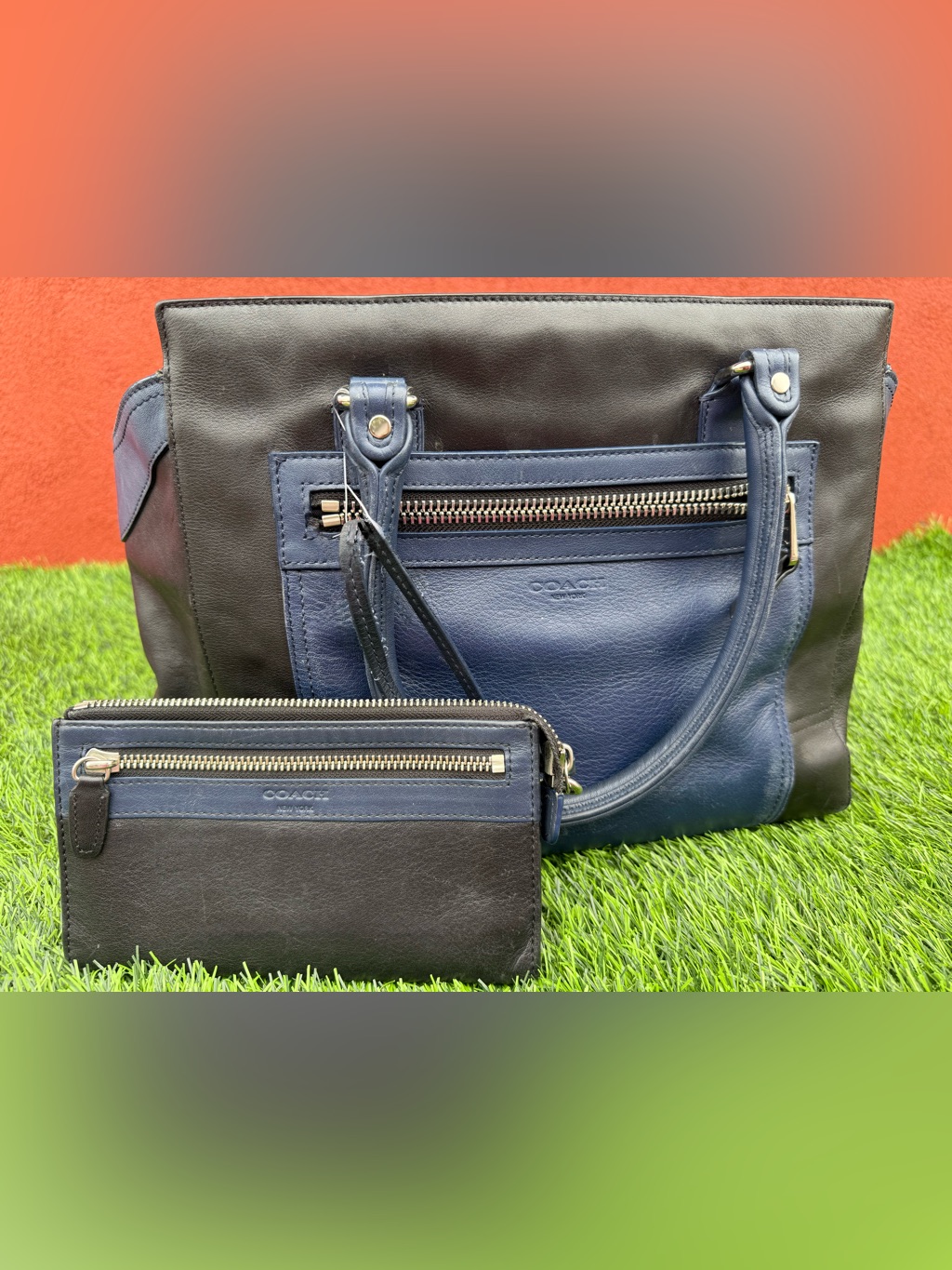 Coach Navy And Black Leather Tote With Matching Wristlet